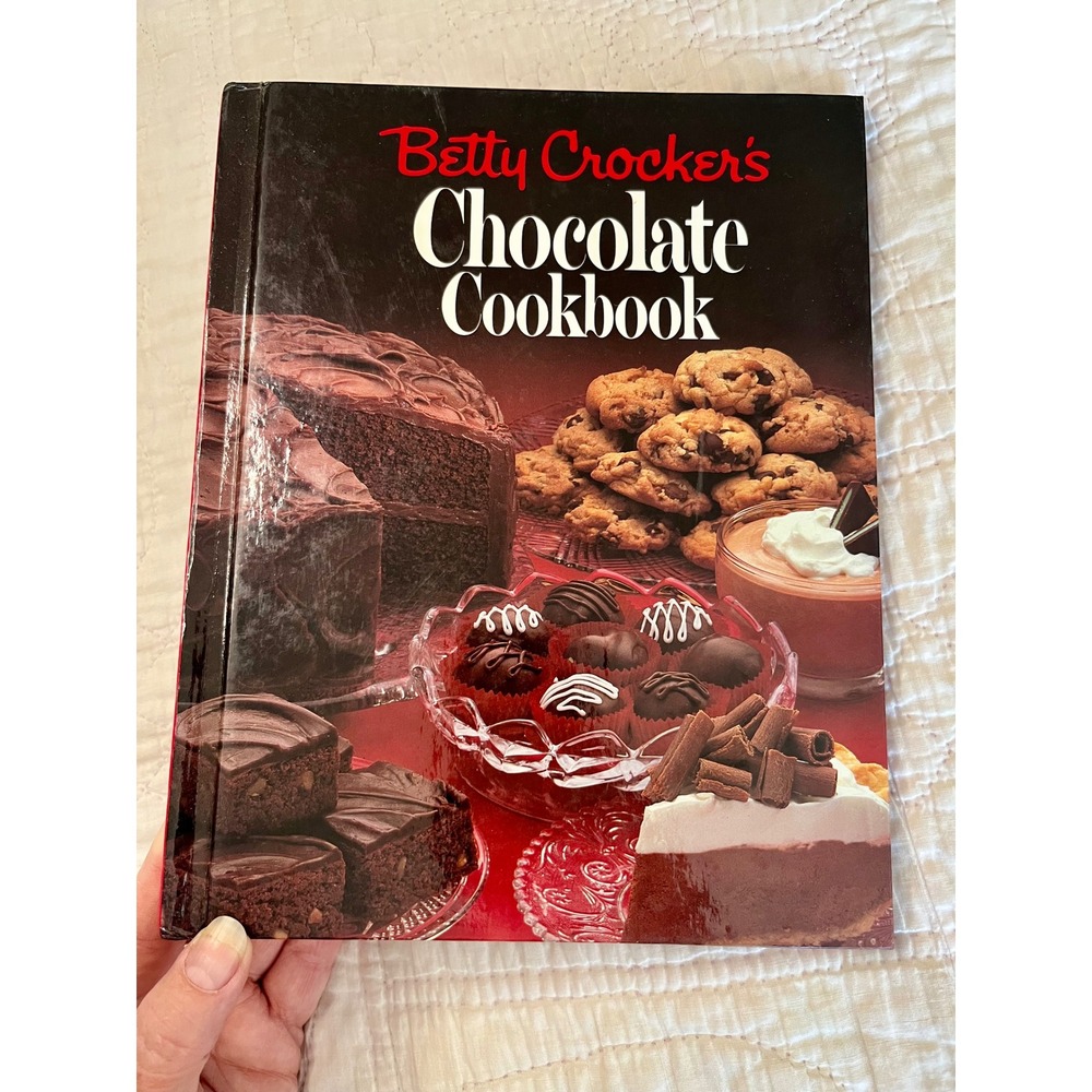Betty Crocker's Chocolate Cookbook 1985 Hardcover 1st Edition Vintage Recipes